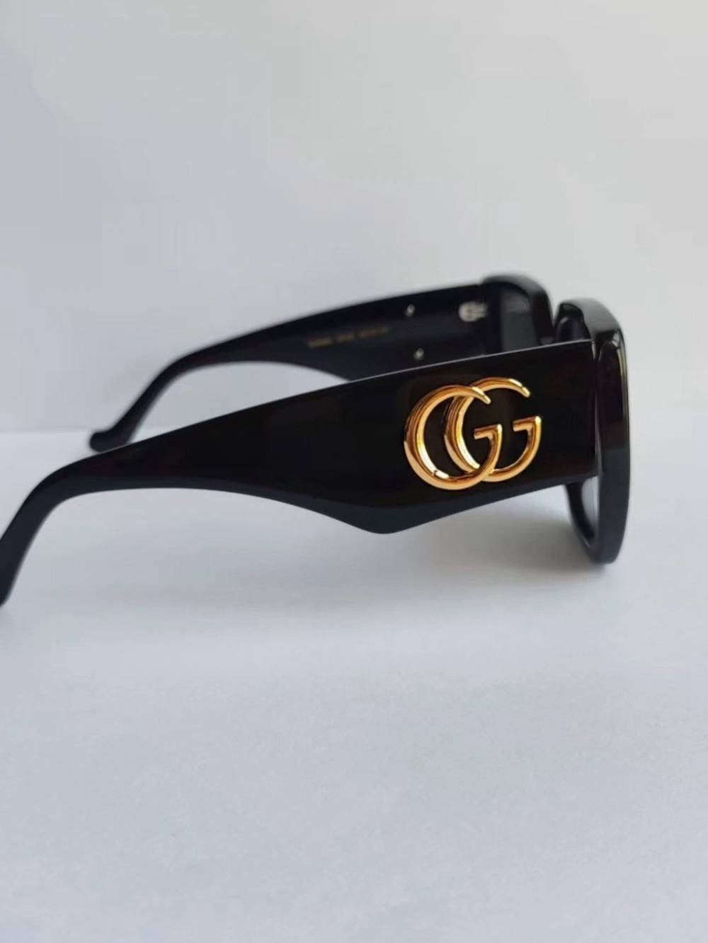 Gucci Women Black Oversized Square Sunglasses New with Box! - Picture 3 of 8